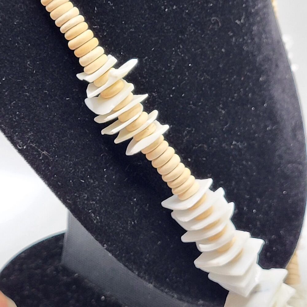 Vintage Made in the Phillipines Lathed Wood and Shell Necklace 23.5in